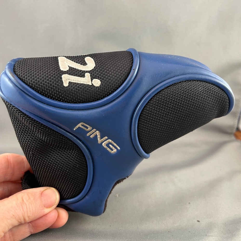 Ping G2i Blue and Black Golf Blade Putter Headcover. See all photos.